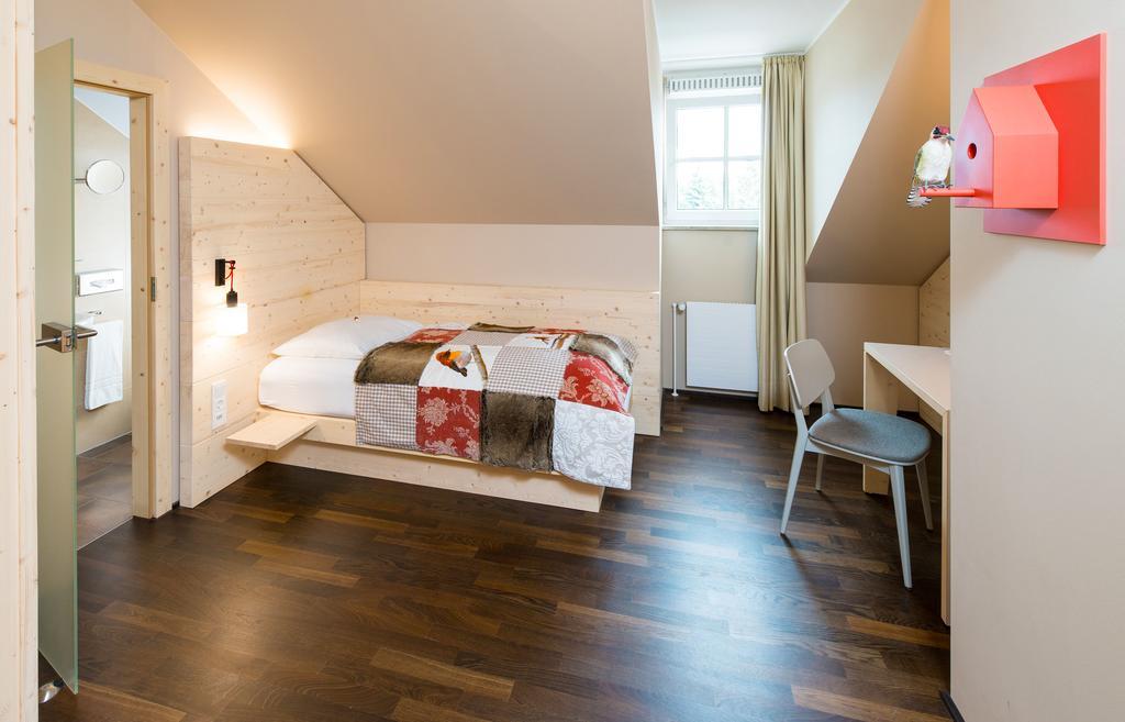 Feldmochinger Hof Hotel München Eksteriør billede